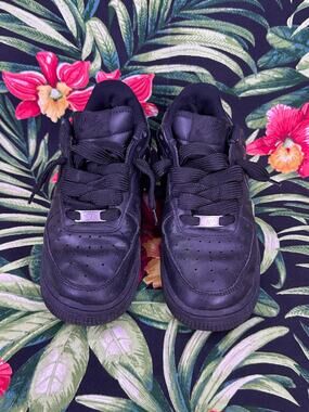 Black Air Force One Youth Size 7.5 Thick laces